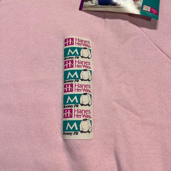 VINTAGE Pink Crewneck Sweater Size Medium Youth Hanes Her Way Classic Outdoor - Picture 4 of 12
